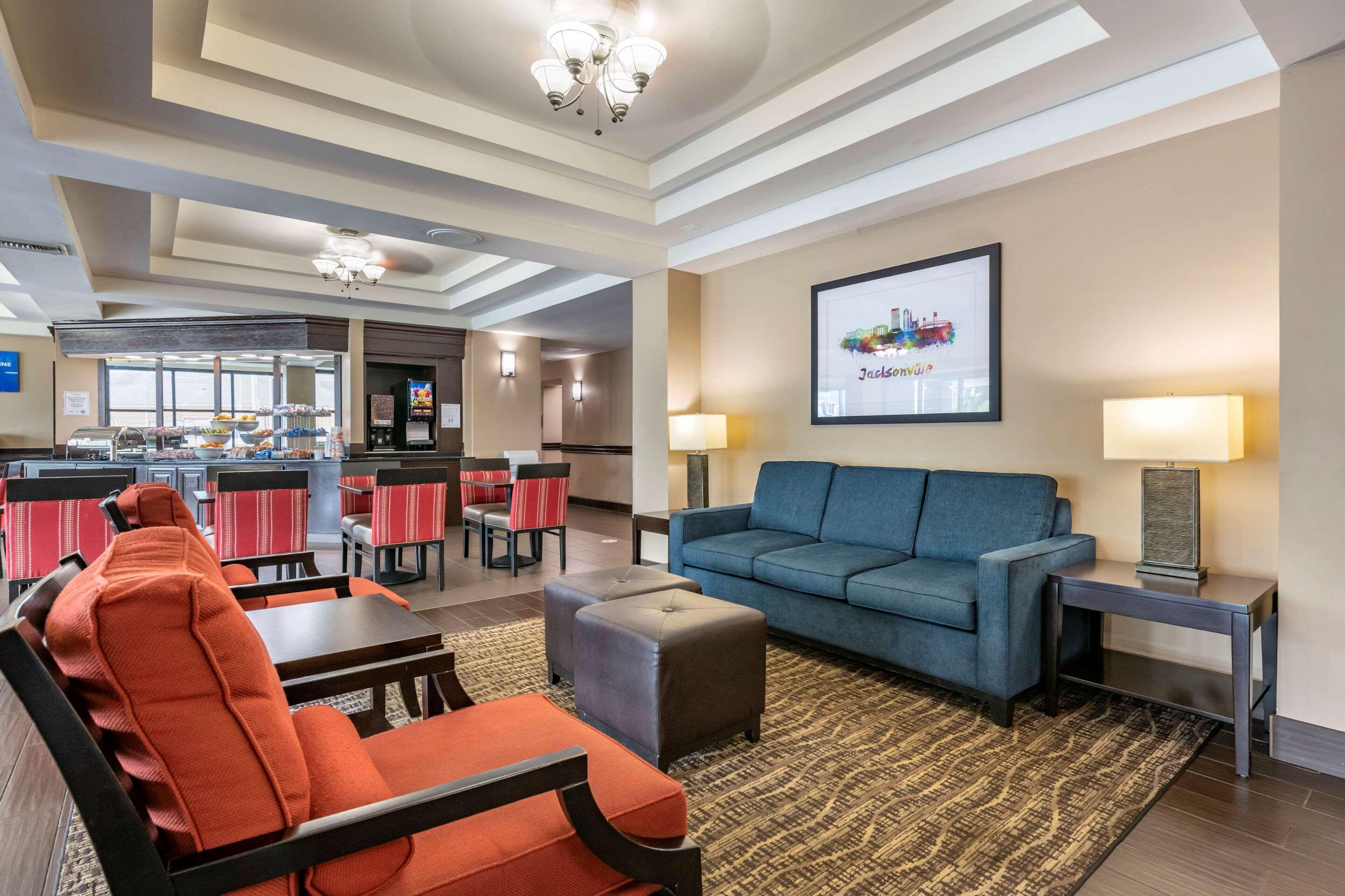 Comfort Suites Baymeadows Near Butler Blvd Jacksonville Eksteriør billede