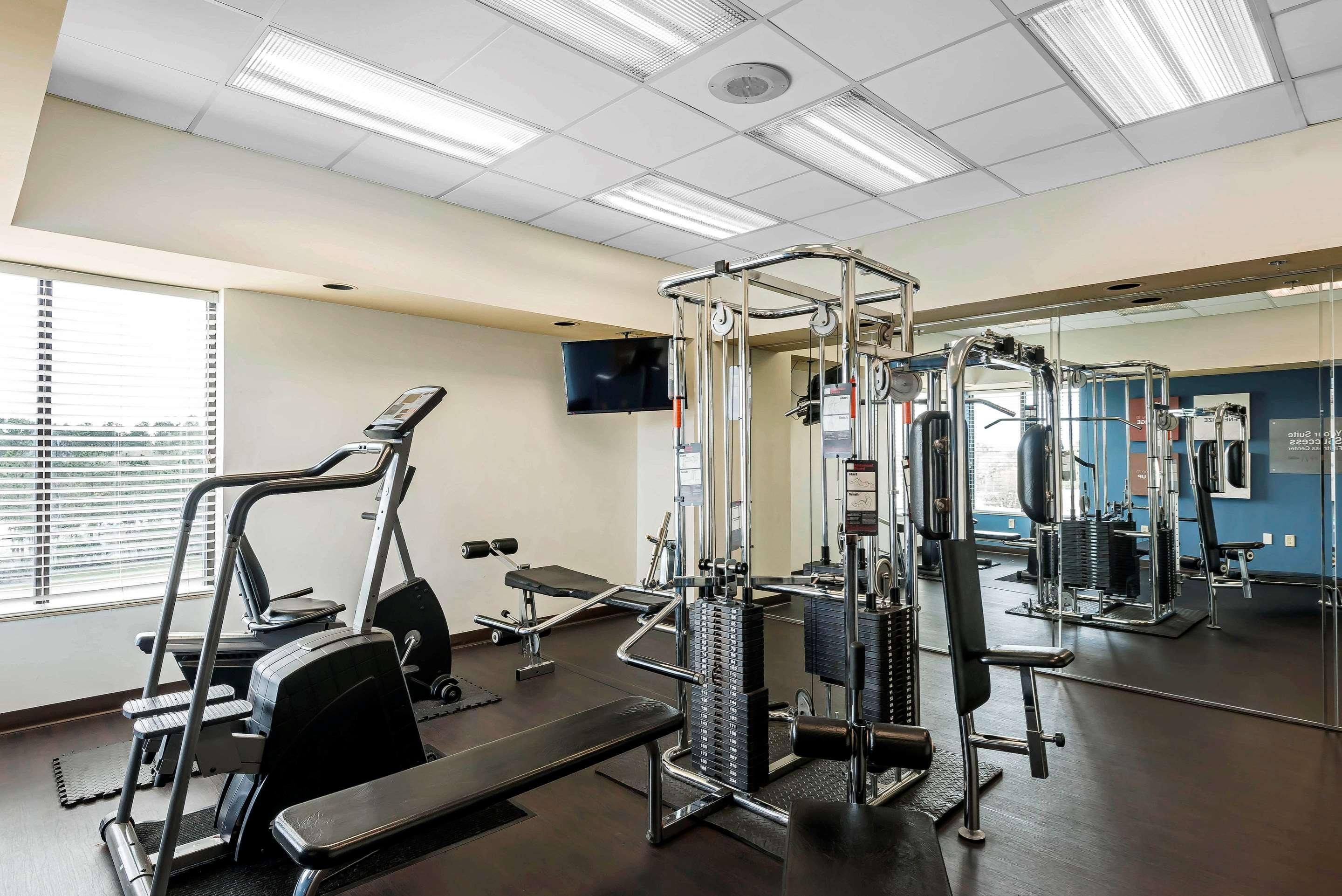 Comfort Suites Baymeadows Near Butler Blvd Jacksonville Eksteriør billede
