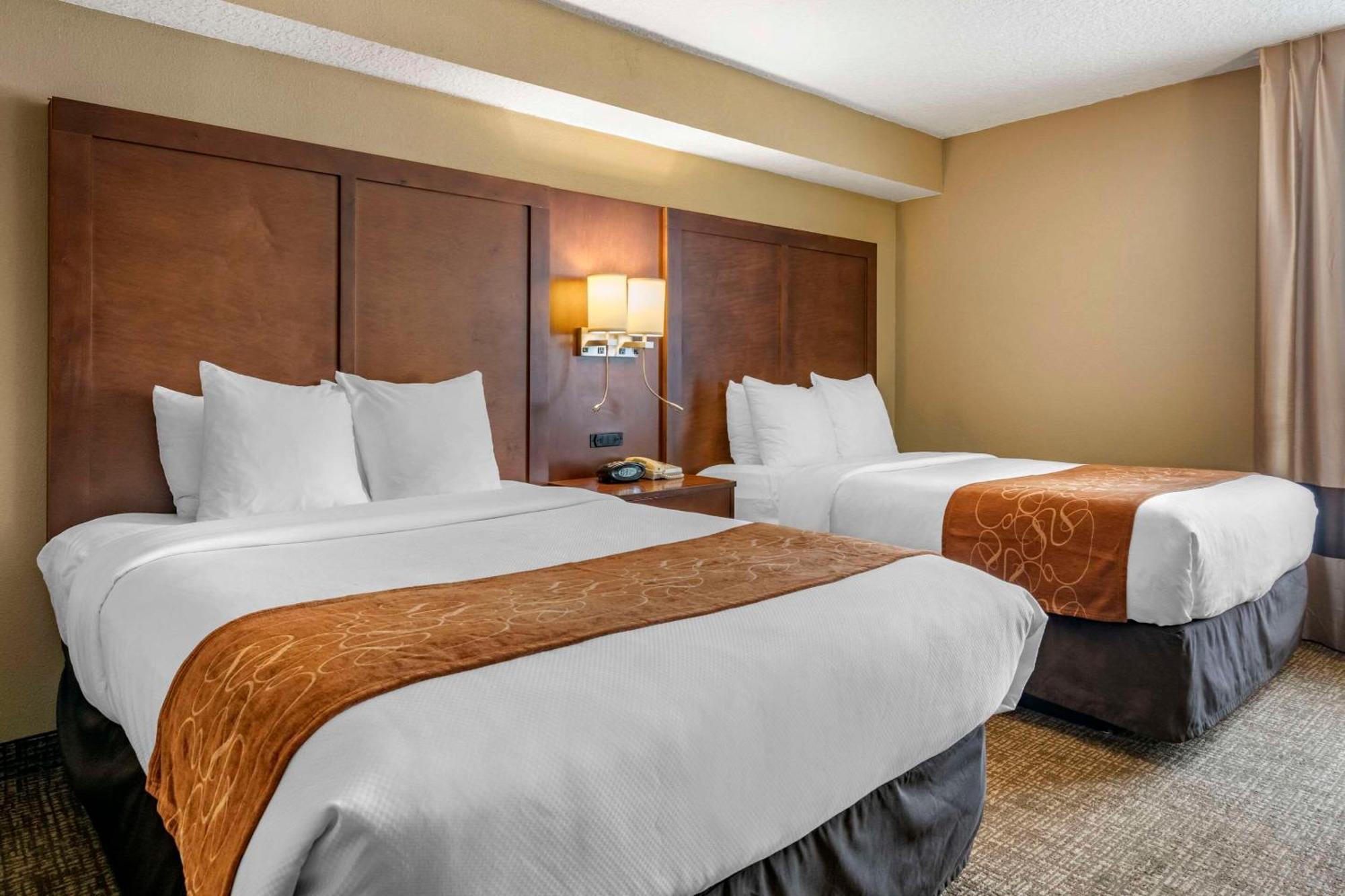 Comfort Suites Baymeadows Near Butler Blvd Jacksonville Eksteriør billede