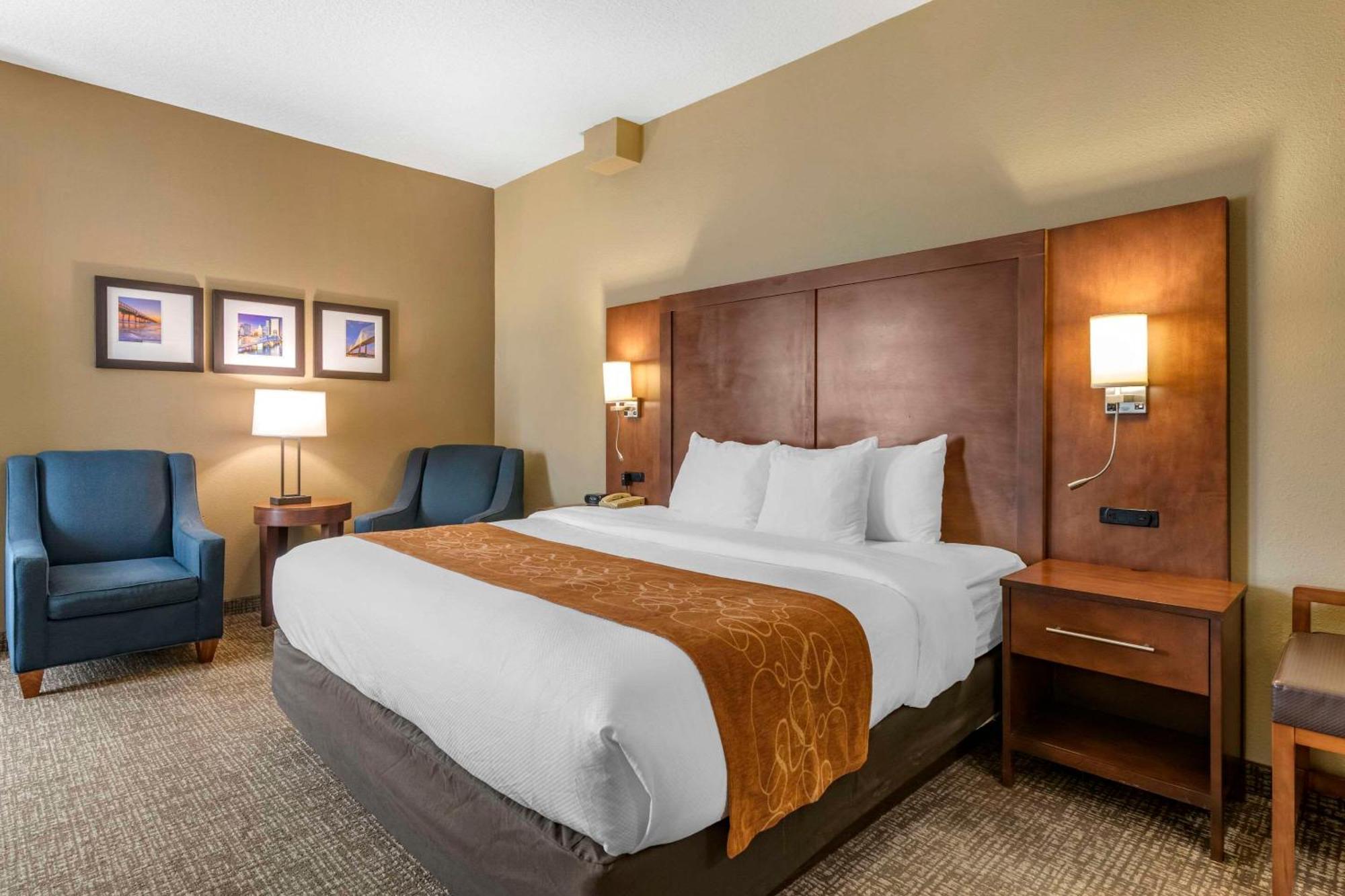 Comfort Suites Baymeadows Near Butler Blvd Jacksonville Eksteriør billede